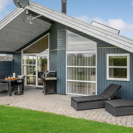3 Bedroom In